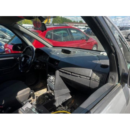 Feu arriere principal droit (feux) OPEL MERIVA A Photo n°1