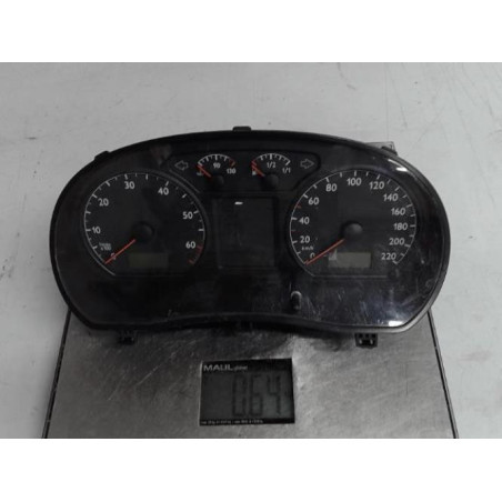 Compteur VOLKSWAGEN POLO 4 Photo n°1