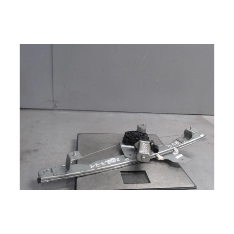 Moteur leve vitre avant gauche DACIA SANDERO 1