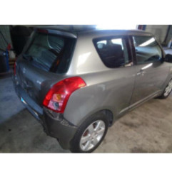 Feu arriere principal droit (feux) SUZUKI SWIFT 3 Photo n°5