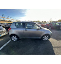 Feu arriere principal droit (feux) SUZUKI SWIFT 3 Photo n°15