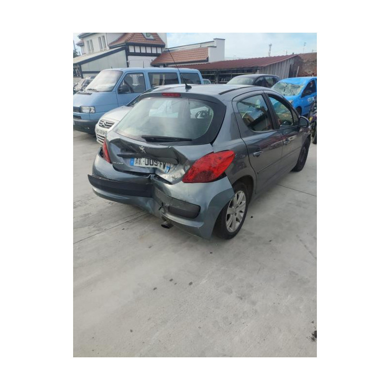 Attache ceinture arriere droit PEUGEOT 207