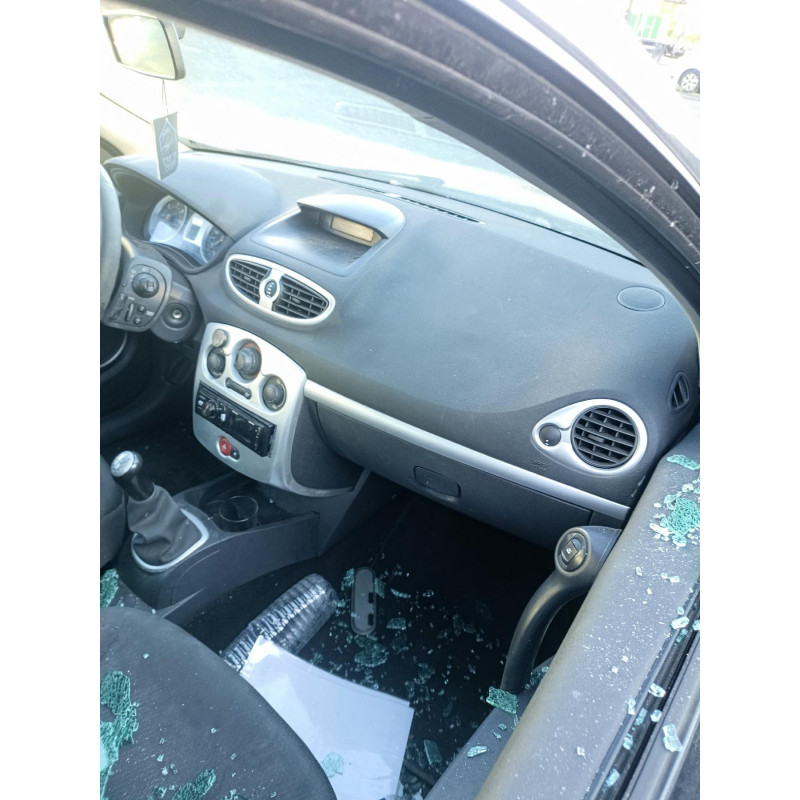 Capot RENAULT CLIO 3