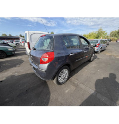 Capot RENAULT CLIO 3 Photo n°15