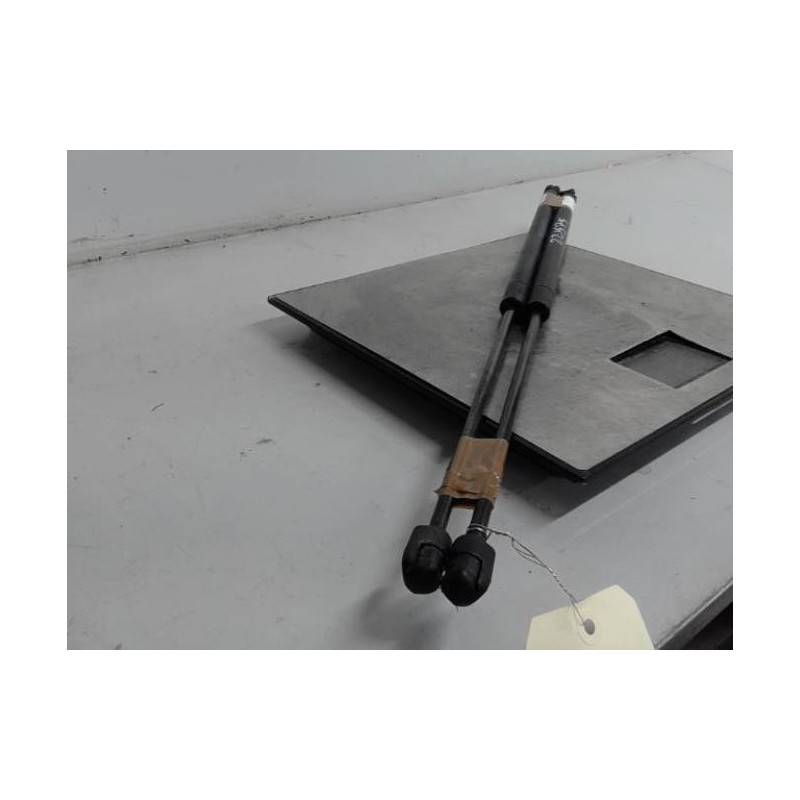 Verin de coffre CITROEN C4 PICASSO 1