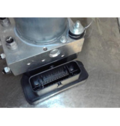 Bloc ABS (freins anti-blocage) SKODA FABIA 3 Photo n°5