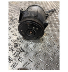Compresseur clim RENAULT MASTER 2 Photo n°2