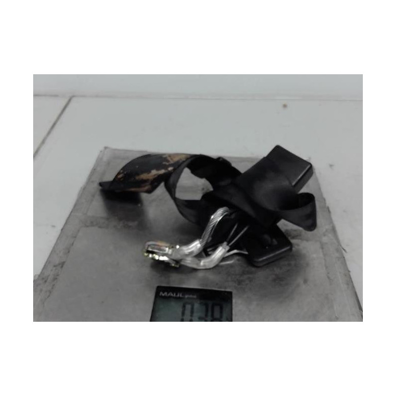Attache ceinture arriere droit VOLKSWAGEN POLO 4