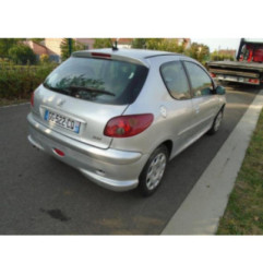 Attache ceinture arriere gauche PEUGEOT 206 Photo n°5