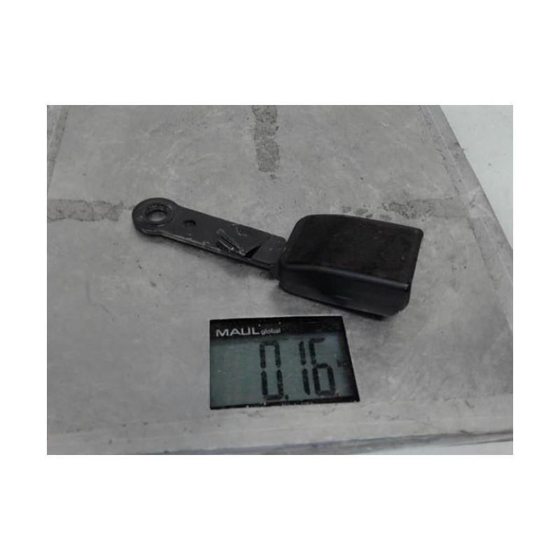 Attache ceinture avant droit PEUGEOT 206