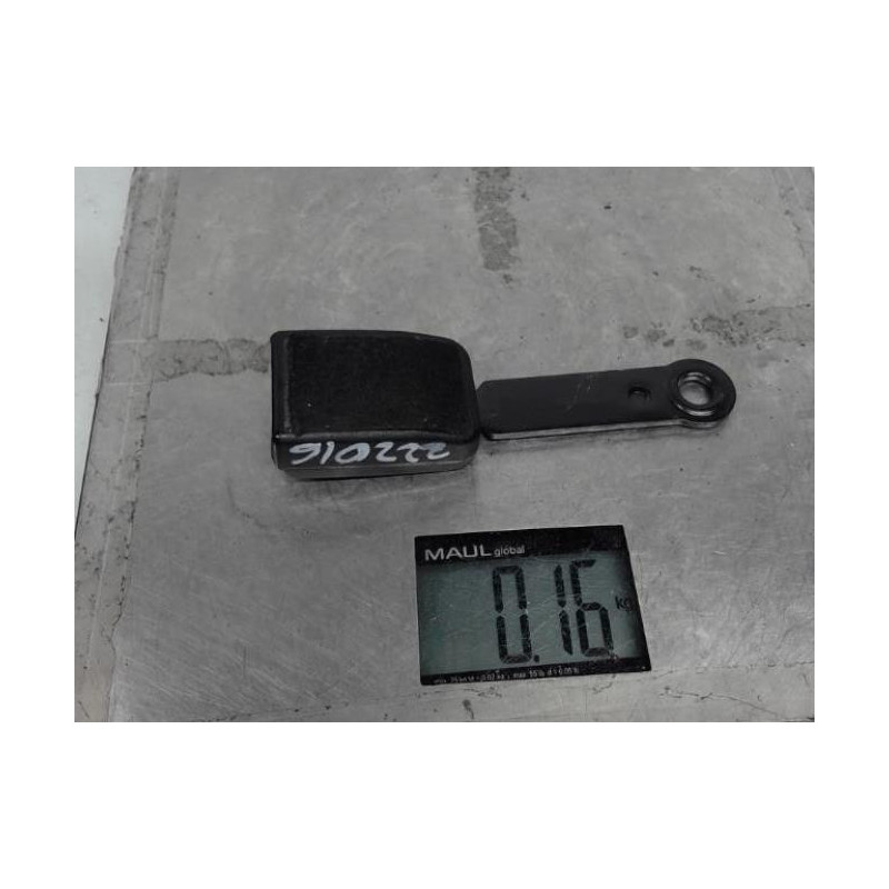 Attache ceinture avant gauche PEUGEOT 206