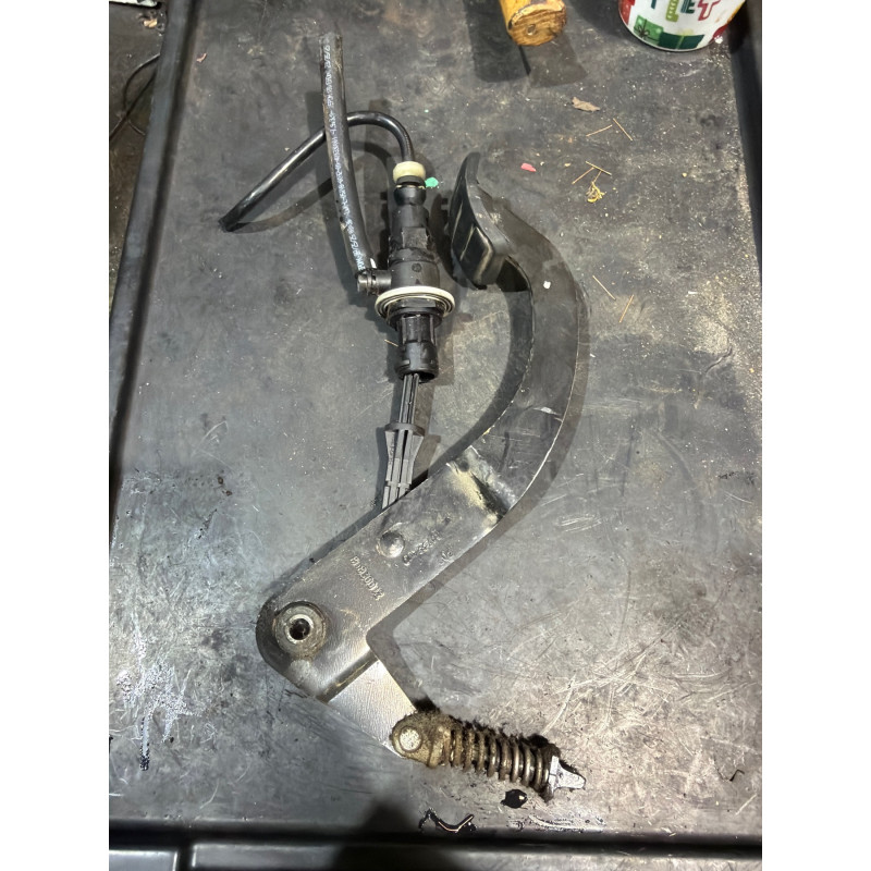 Pedale d'embrayage RENAULT MASTER 2