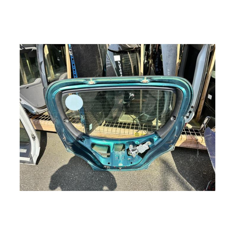 Malle/Hayon arriere FORD PUMA