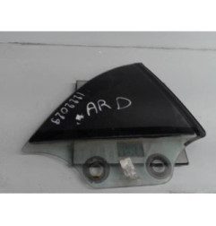 Vitre arriere droit BMW SERIE 1 E88 Photo n°1