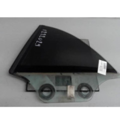 Vitre arriere gauche BMW SERIE 1 E88 Photo n°1