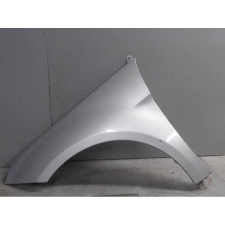 Aile avant gauche MERCEDES CLASSE B 245