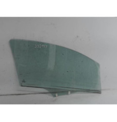 Vitre avant gauche PEUGEOT 207 Photo n°1