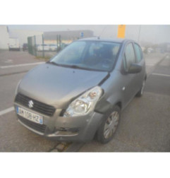 Feu arriere stop central SUZUKI SPLASH Photo n°4