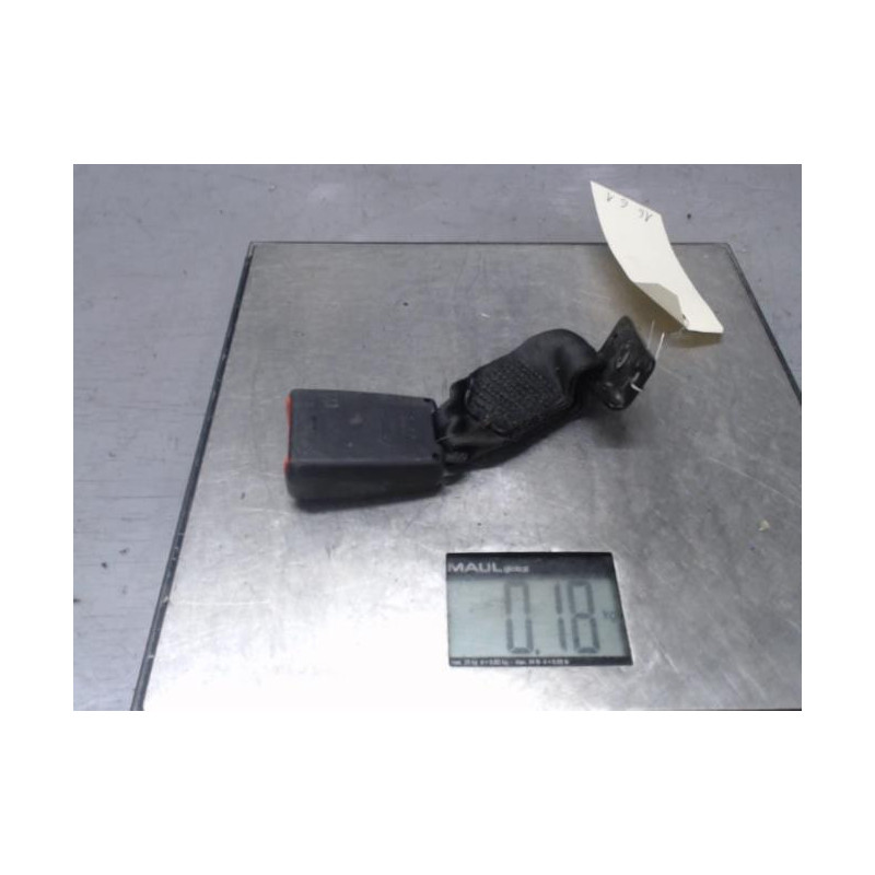 Attache ceinture arriere droit FIAT 500 2