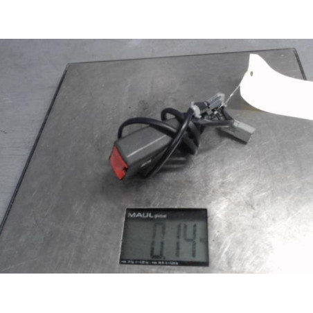 Attache ceinture avant droit FIAT 500 2