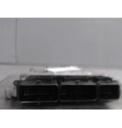 Calculateur moteur RENAULT CLIO 4 Photo n°1