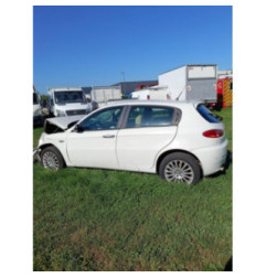 Feu arriere principal droit (feux) ALFA ROMEO 147 Photo n°4