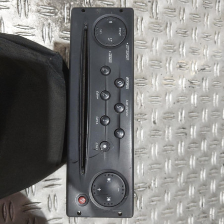 Autoradio d'origine RENAULT MASTER 2 Photo n°1