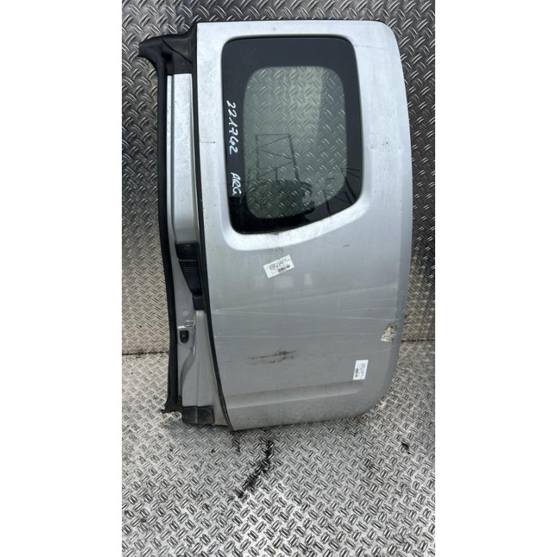 Porte arriere gauche NISSAN NAVARA 1