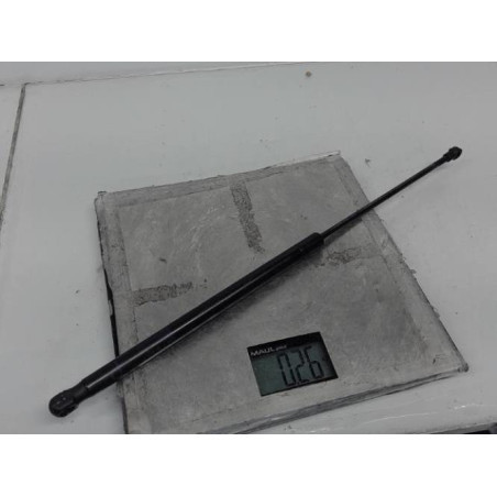 Verin de coffre PEUGEOT 107