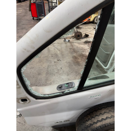 Porte avant gauche RENAULT TRAFIC 2 Photo n°1