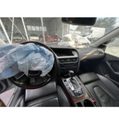 Moteur ouverture de Coffre/Malle/Hayon AUDI A4 3 Photo n°19