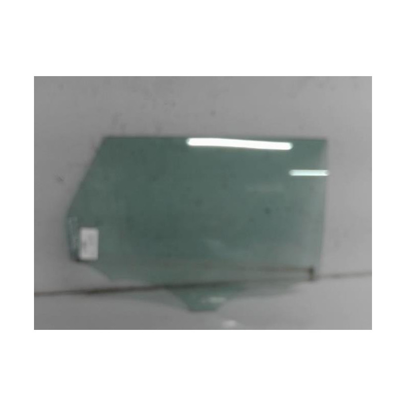 Vitre arriere droit LAND ROVER RANGE ROVER 1 EVOQUE