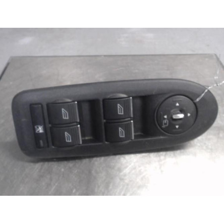 Interrupteur de leve vitre avant gauche FORD KUGA 1 Photo n°1