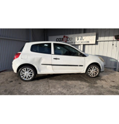 Capot RENAULT CLIO 3 Photo n°7