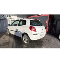Capot RENAULT CLIO 3 Photo n°9