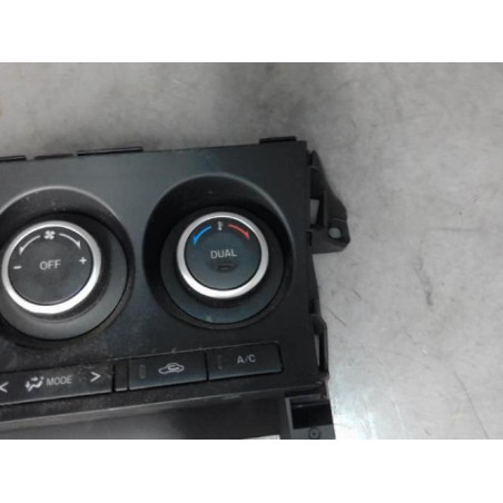 Commande chauffage MAZDA 3 2 Photo n°1