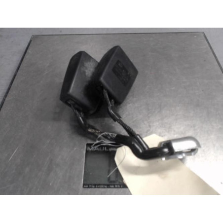 Attache ceinture arriere gauche VOLKSWAGEN POLO 5 Photo n°1