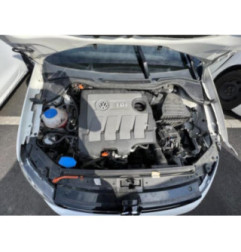 Attache ceinture arriere gauche VOLKSWAGEN POLO 5 Photo n°5