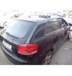 Verin de coffre AUDI A3 2 Photo n°12