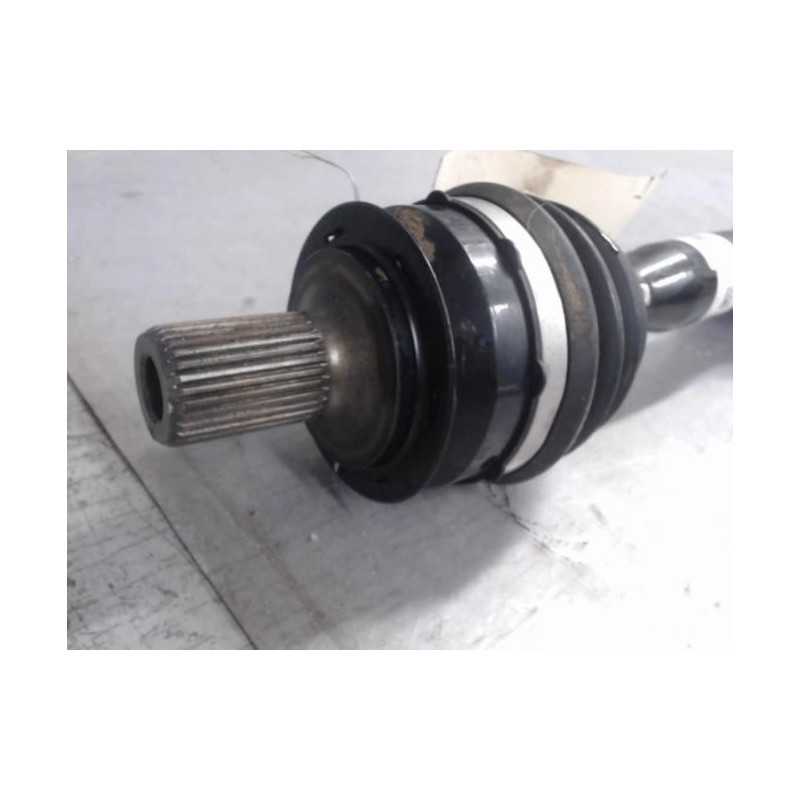 Cardan gauche (transmission) MERCEDES CLASSE B 246