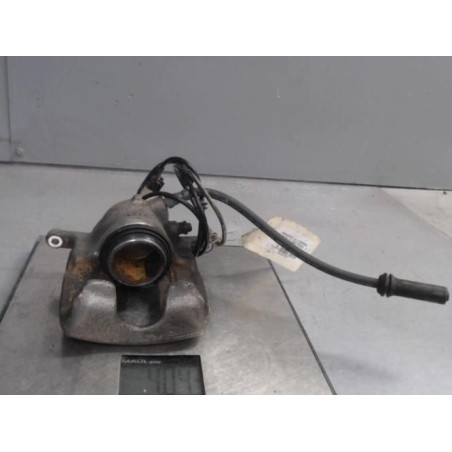 Etrier avant droit (freinage) MERCEDES CLASSE B 246 Photo n°1