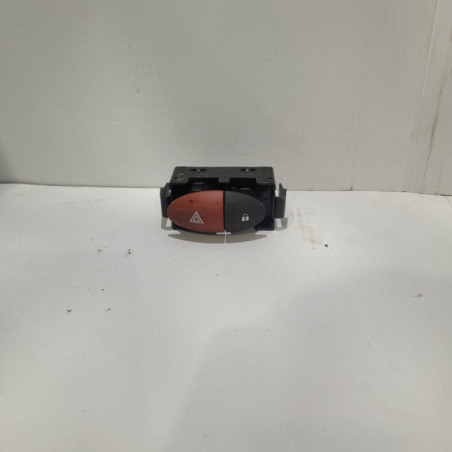 Bouton de warning RENAULT MASTER 3 Photo n°1