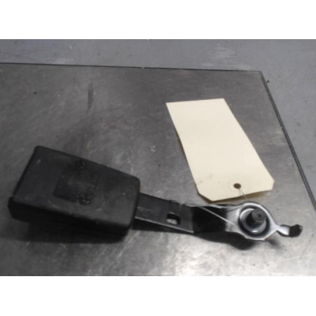 Attache ceinture avant droit FIAT DOBLO 2 Photo n°1