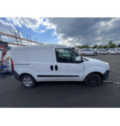 Attache ceinture avant droit FIAT DOBLO 2 Photo n°13