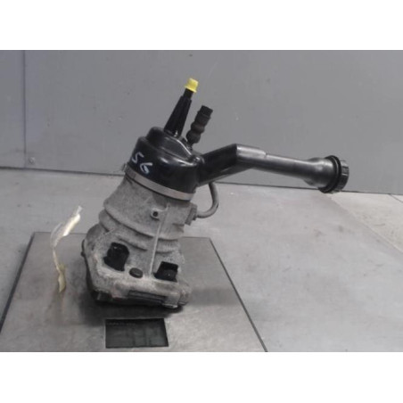 Pompe de direction PEUGEOT PARTNER 2 Photo n°1