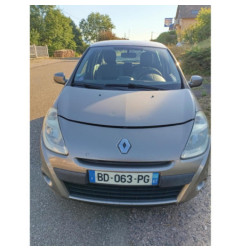 Capot RENAULT CLIO 3 Photo n°15