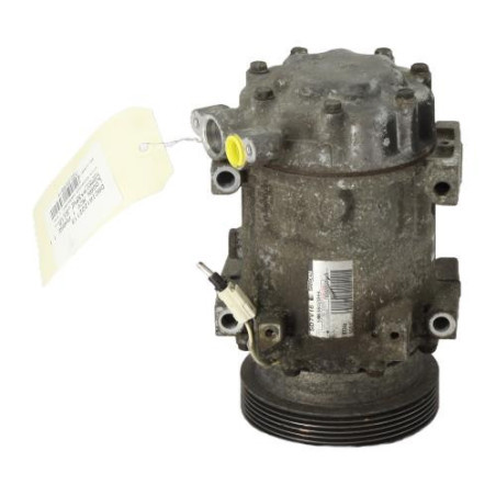 Compresseur clim DACIA LOGAN MCV 1 Photo n°1