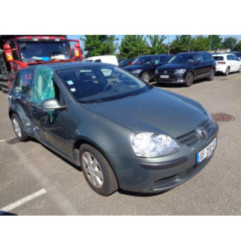 Compresseur clim VOLKSWAGEN GOLF 5 Photo n°8