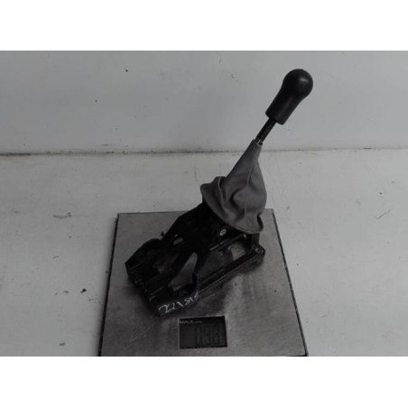 Levier de vitesses TOYOTA YARIS 1