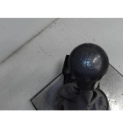 Levier de vitesses TOYOTA YARIS 1 Photo n°4